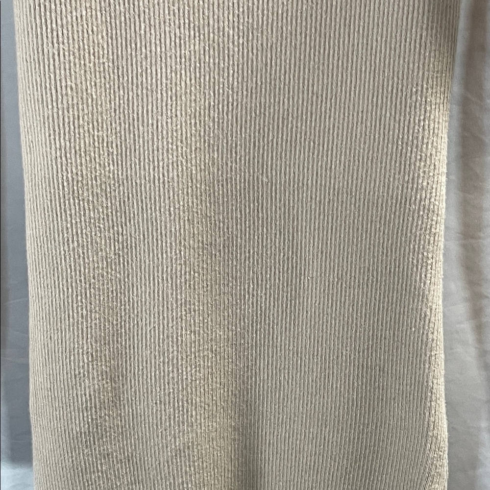 Chic Long Sleeve Beige Knit Dress - Picture 10 of 13